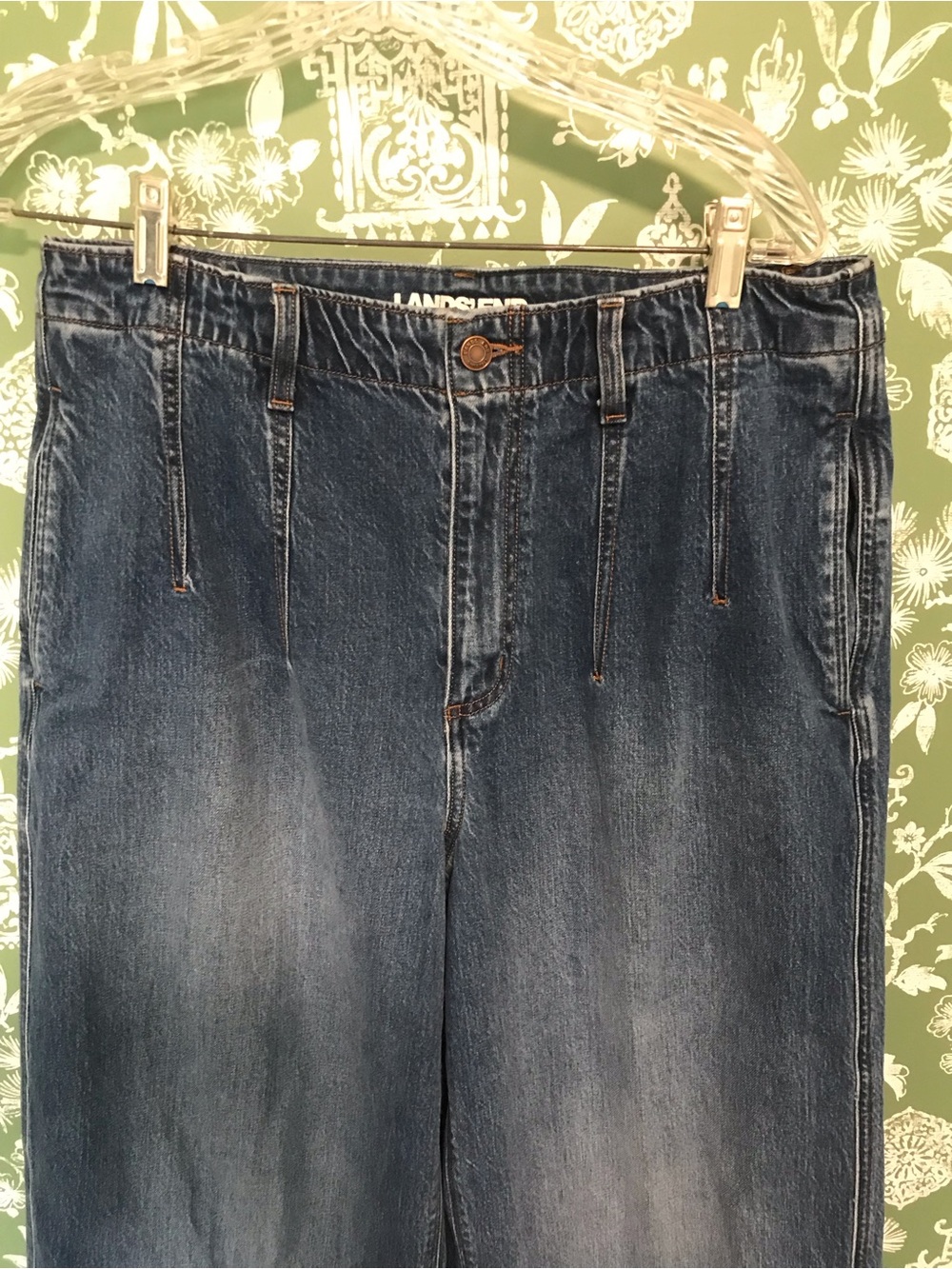 Lands' End Women’s Relaxed Wide-Leg Jeans Size 12 - Picture 2 of 12